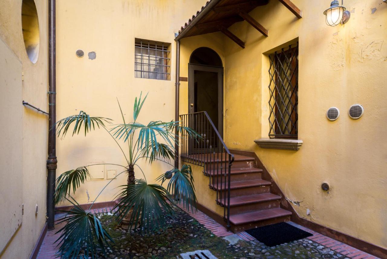 Piazza Maggiore Duplex Apartment By Wonderful Italy Bologna Exterior foto